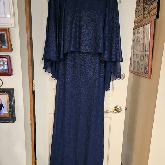 Cocktail dress - Picture 3 of 4